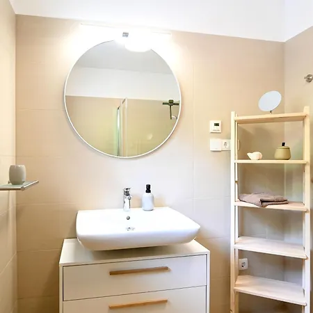 Joloisia Mit Blick Auf Planai * Шладминг