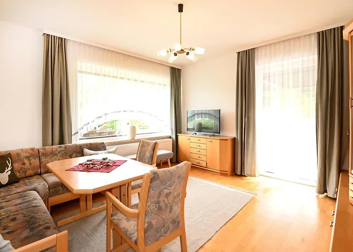 Joloisia Mit Blick Auf Planai Holiday home